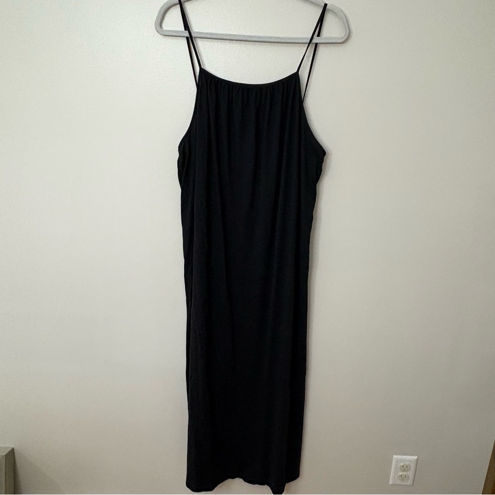 New H&M Dress Women’s Medium Black Maxi Long Sleeveless Square Neck Casual